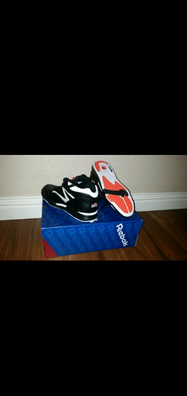 reebok pump hexalite black
